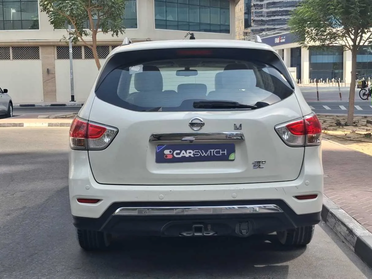Car image 6