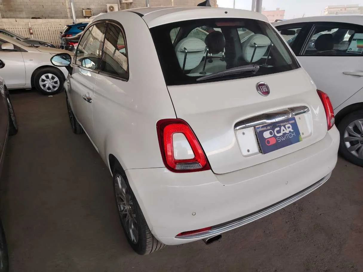 Car image 7