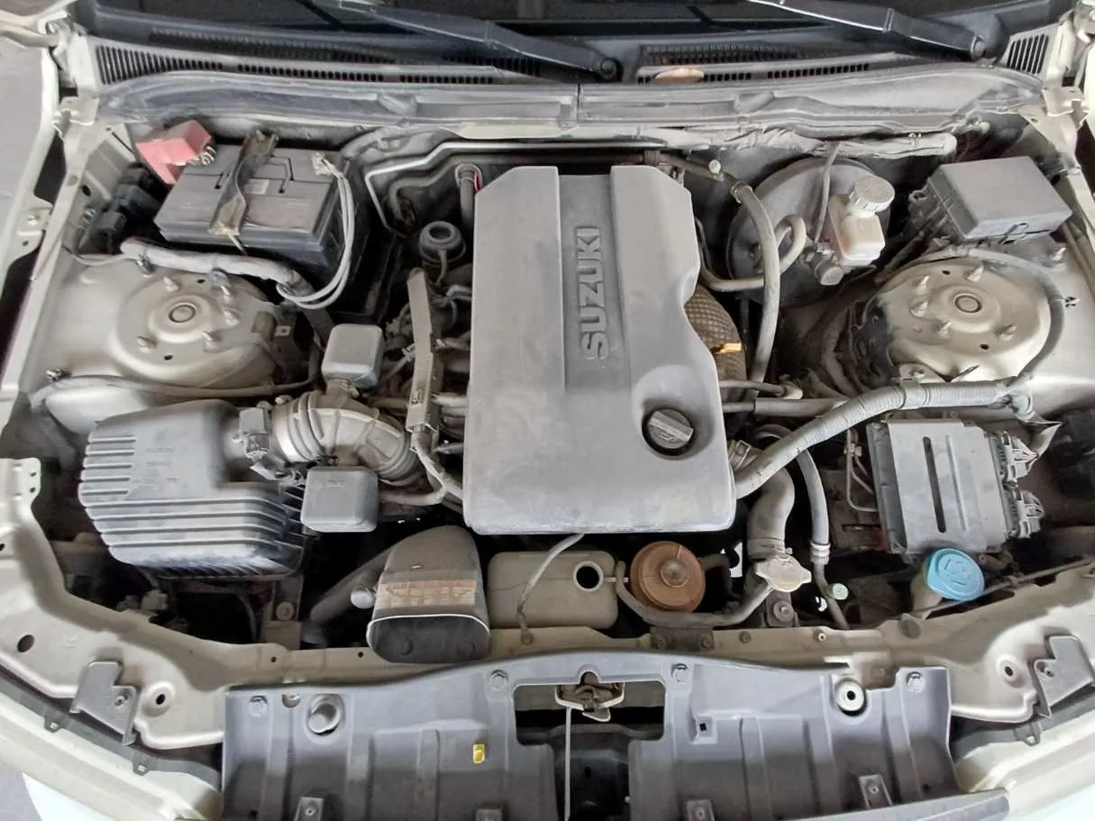 Car image 20
