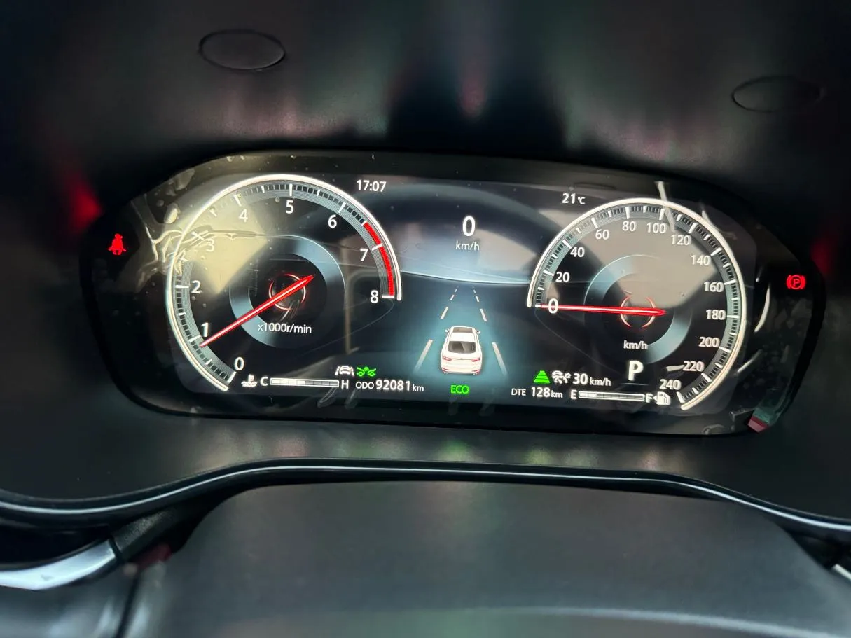 Car image 22