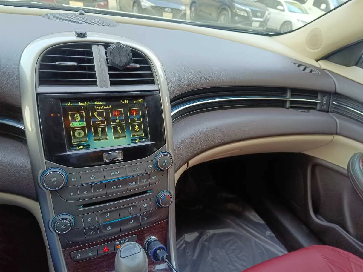 Car image 21