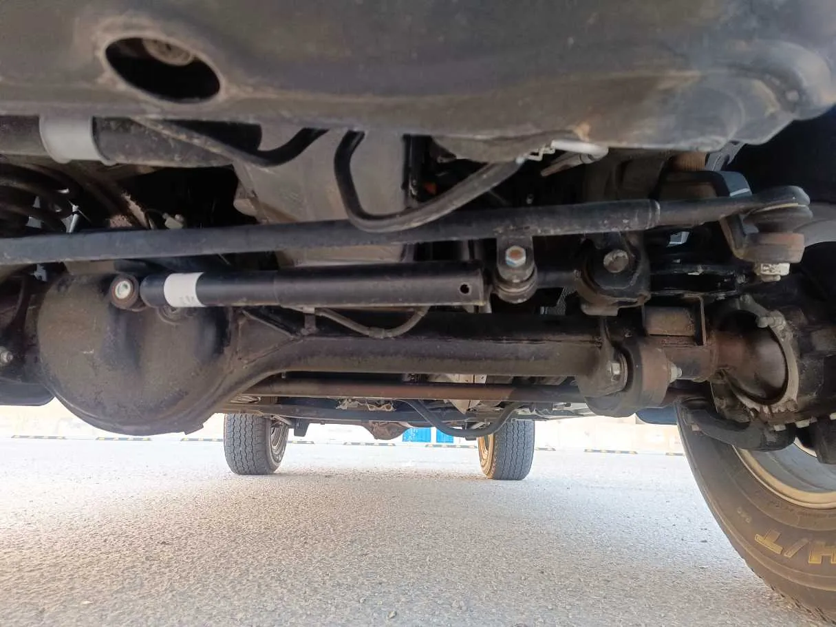 Car image 35