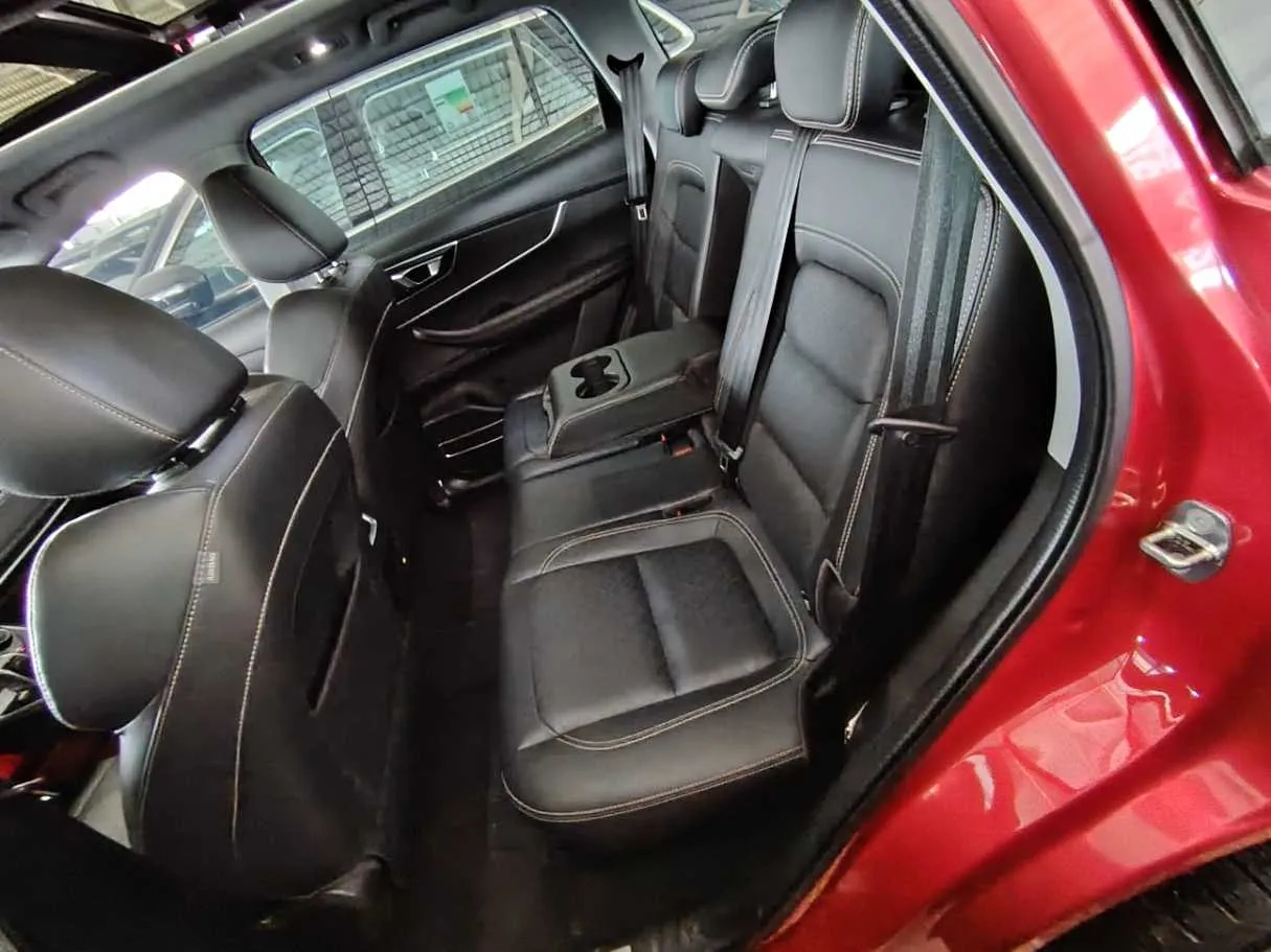 Car image 22