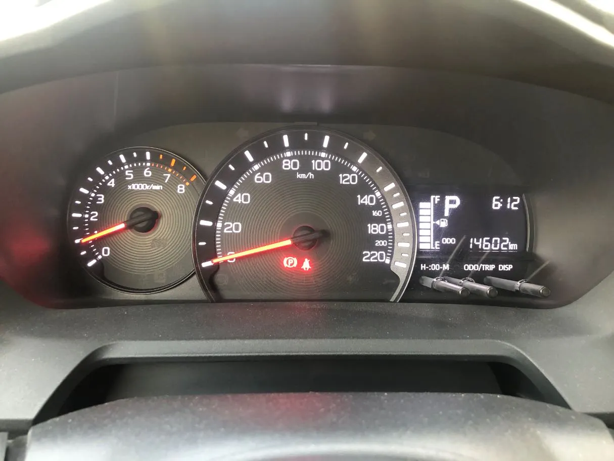 Car image 17