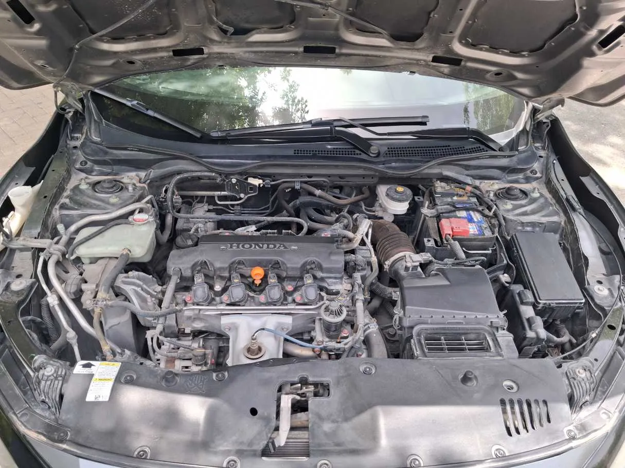 Car image 20