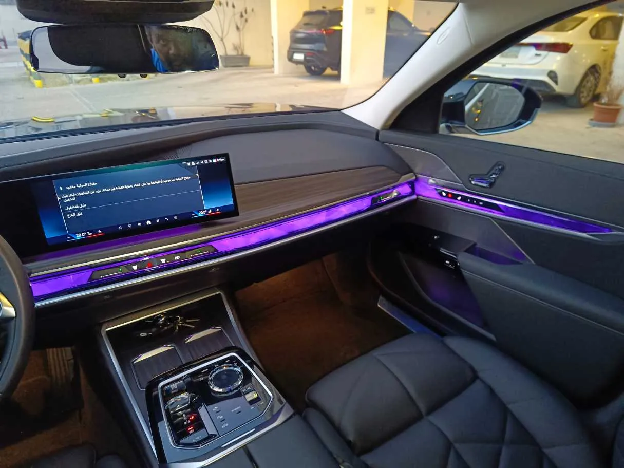 Car image 31
