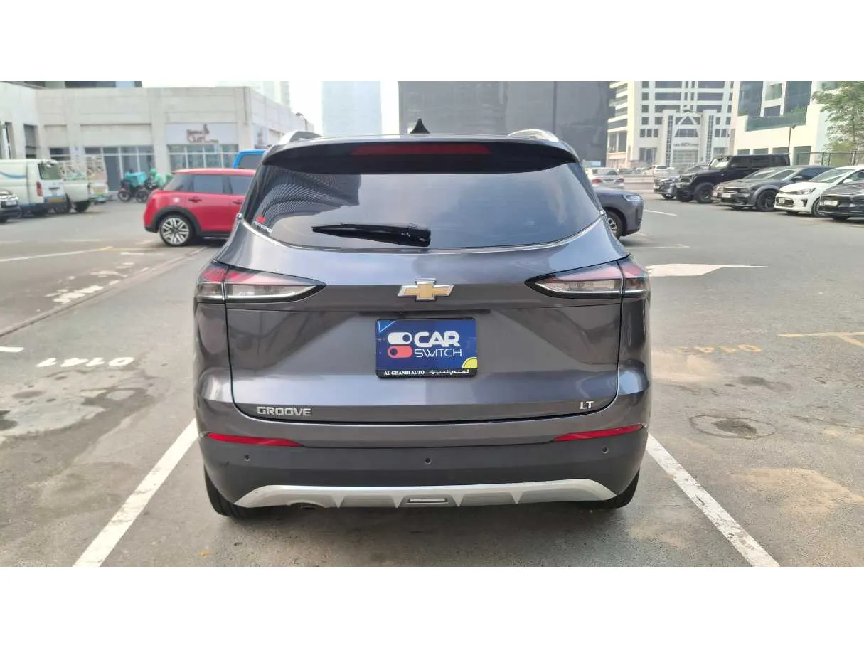 Car image 6