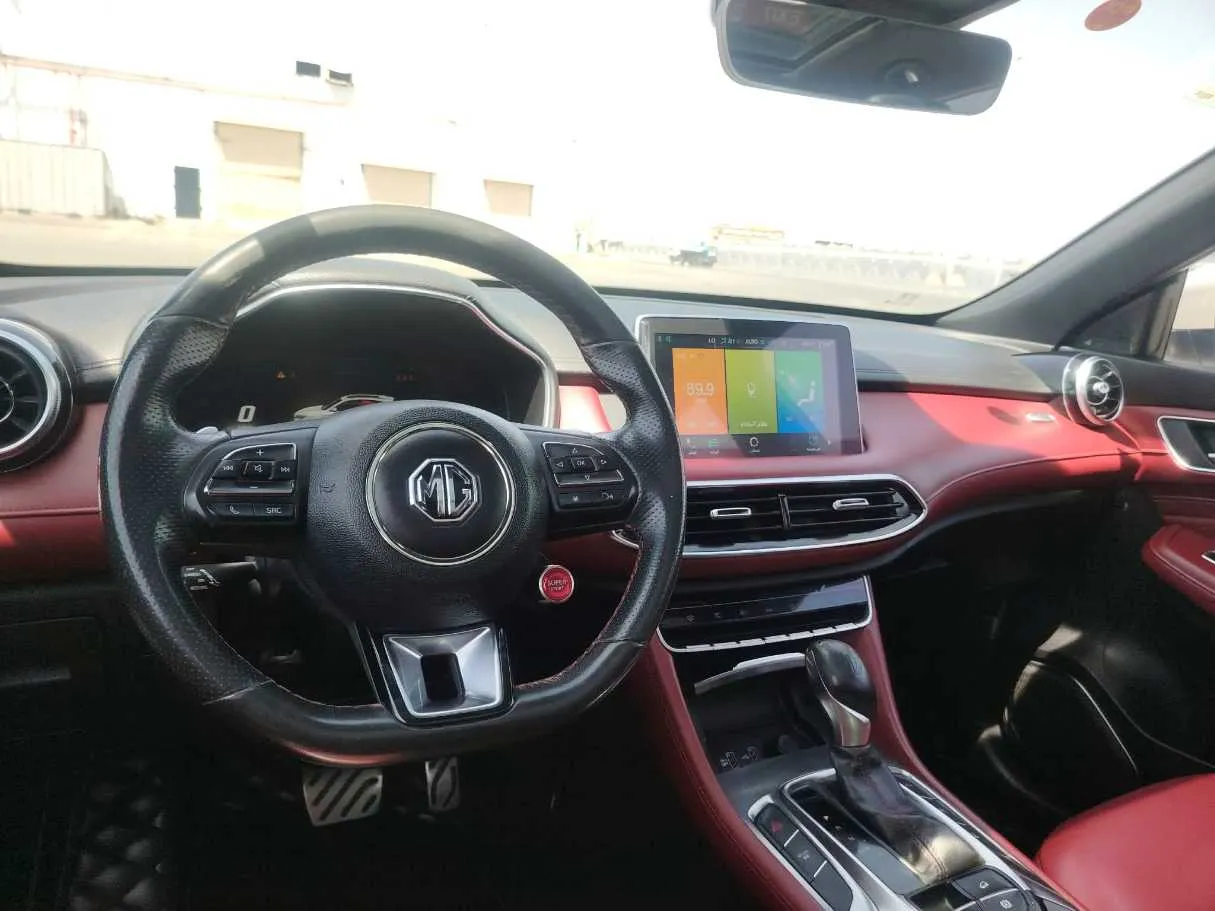 Car image 23