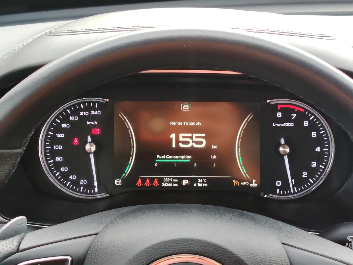 Car image 23