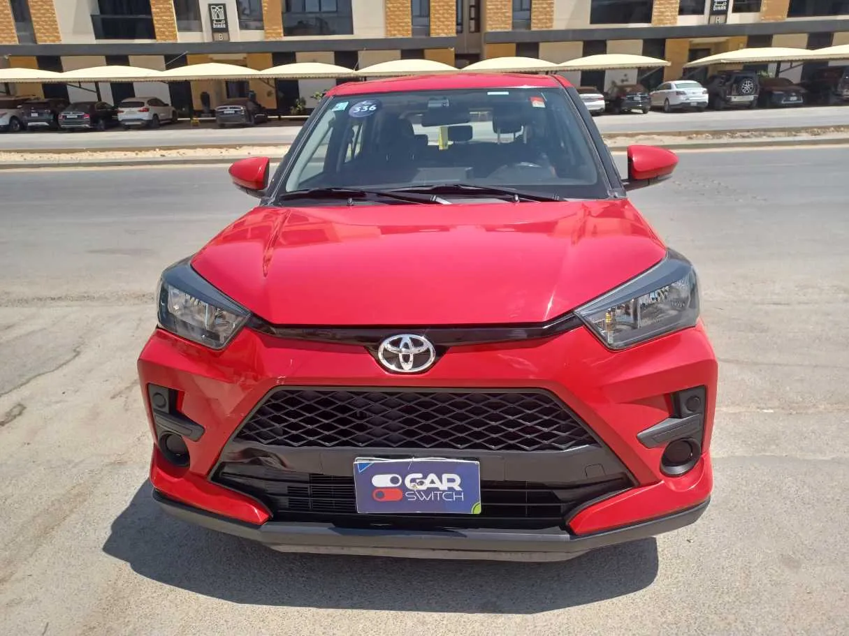 Car image 2