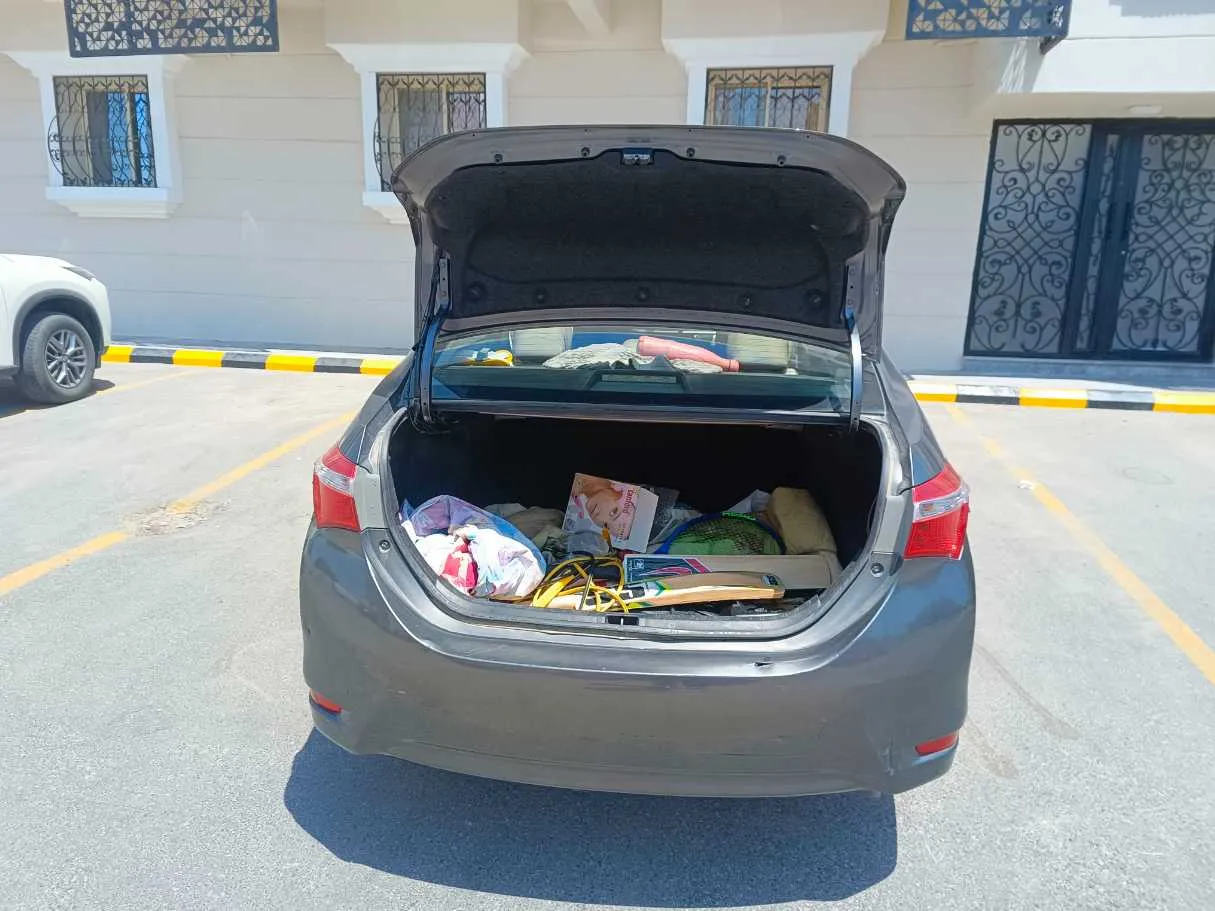 Car image 21