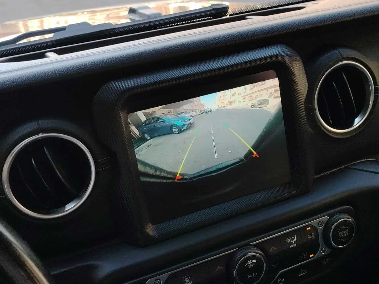Car image 29