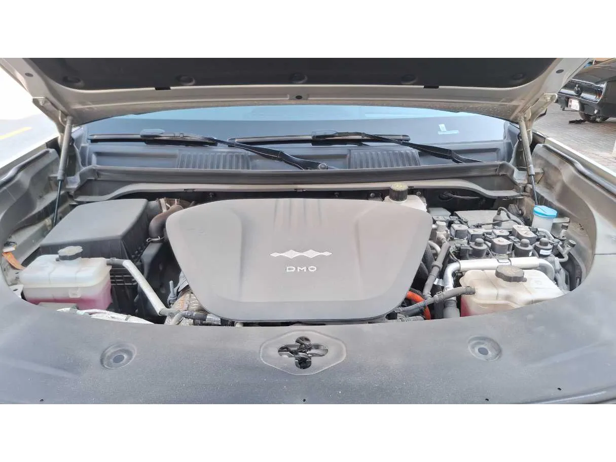 Car image 20