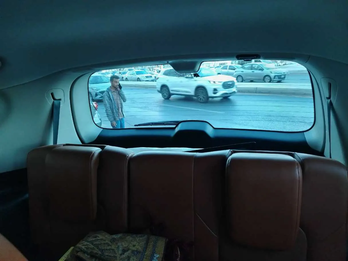 Car image 22