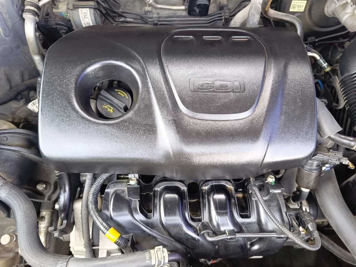 Car image 35