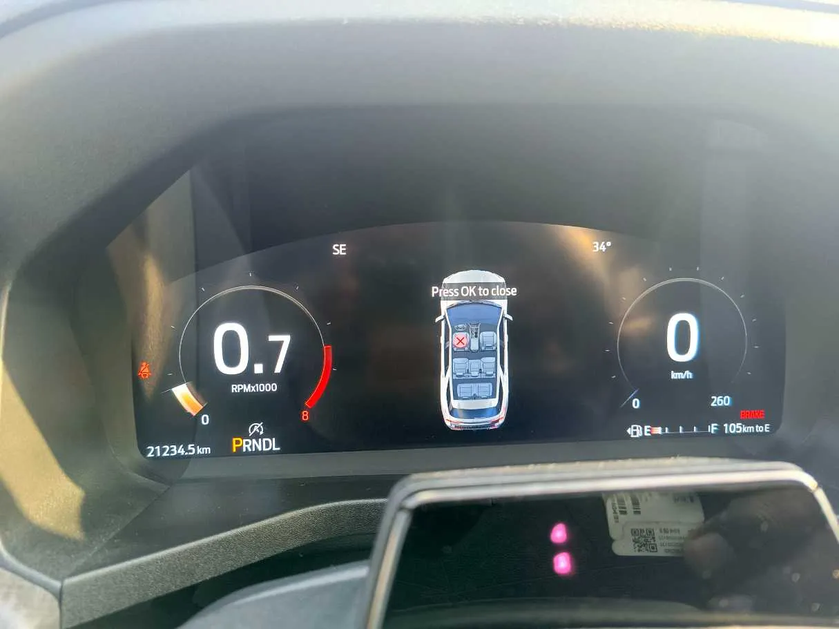 Car image 33