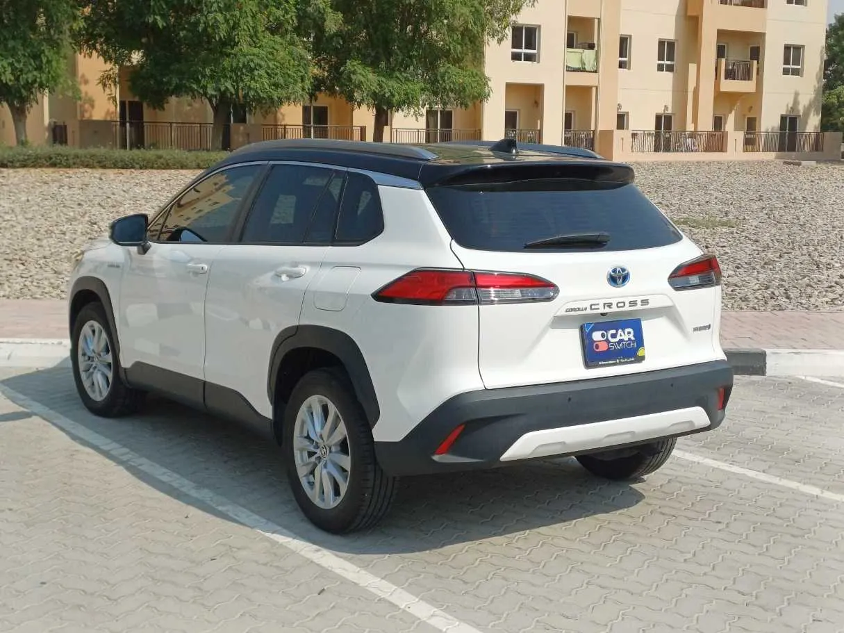Car image 7