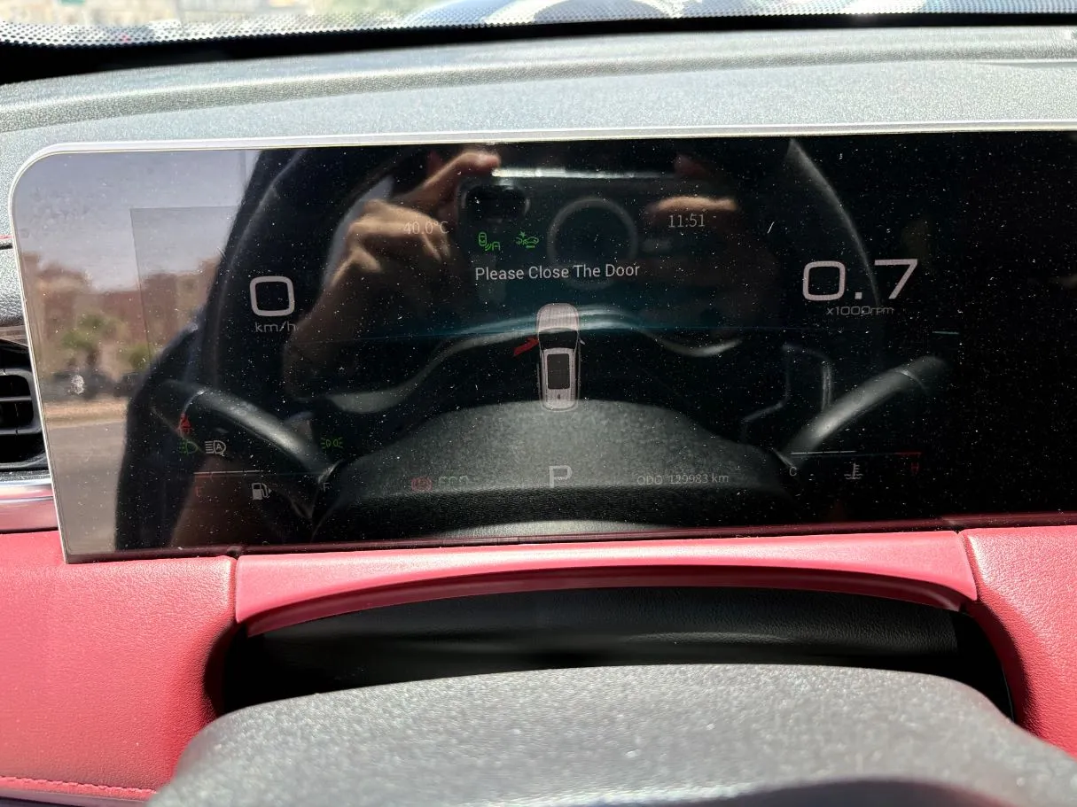 Car image 23