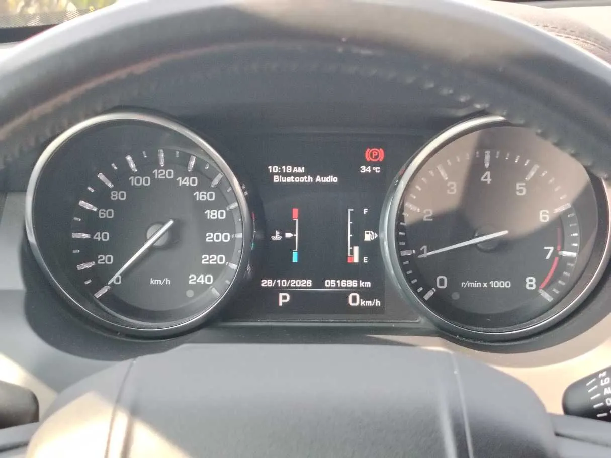 Car image 22