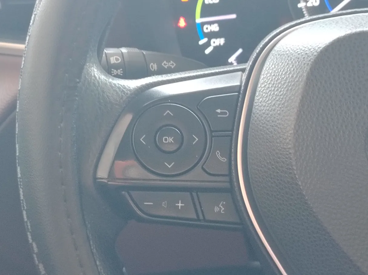 Car image 22