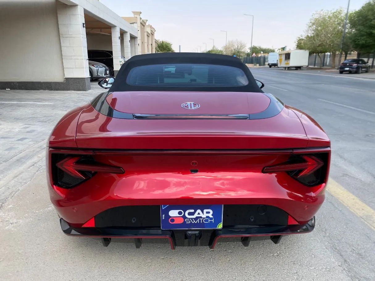 Car image 6