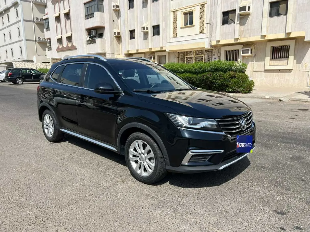 Car image 3