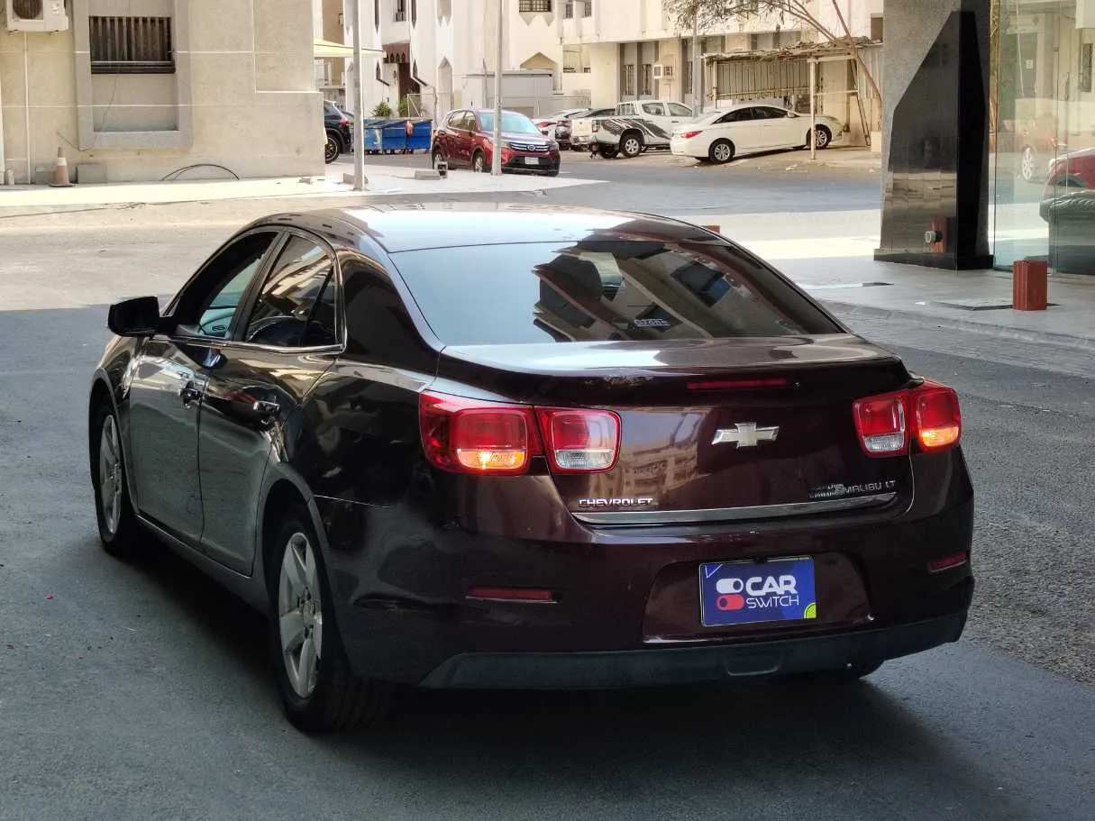 Car image 7