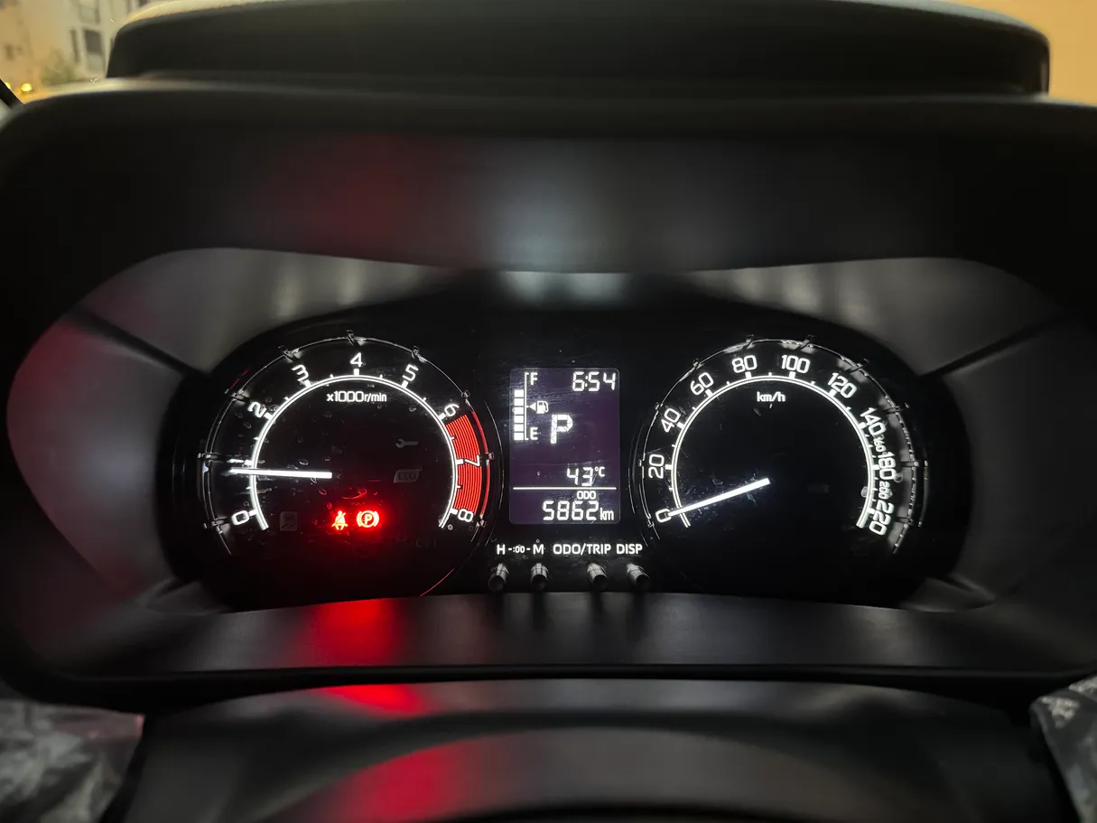 Car image 6