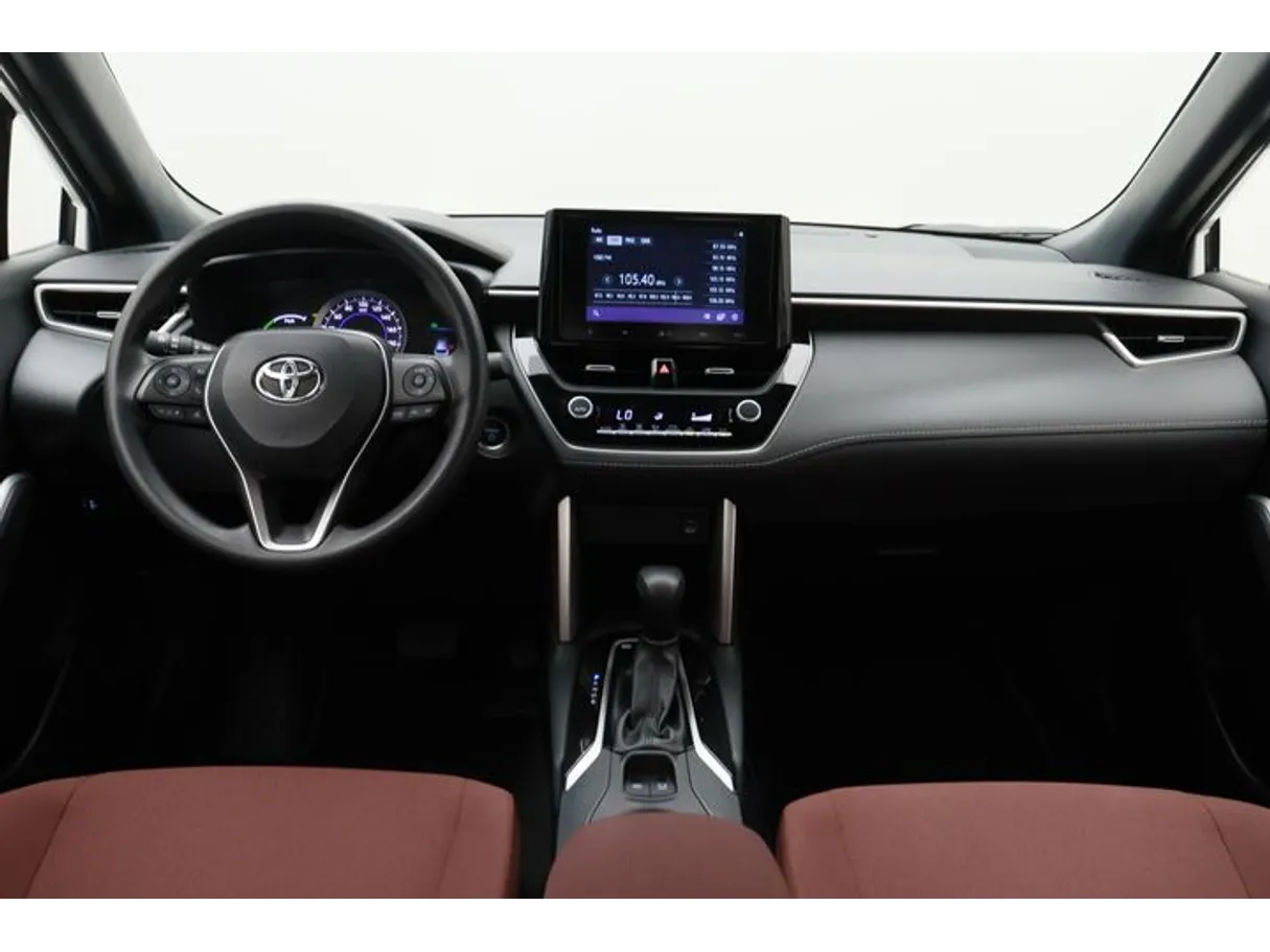 Car image 14
