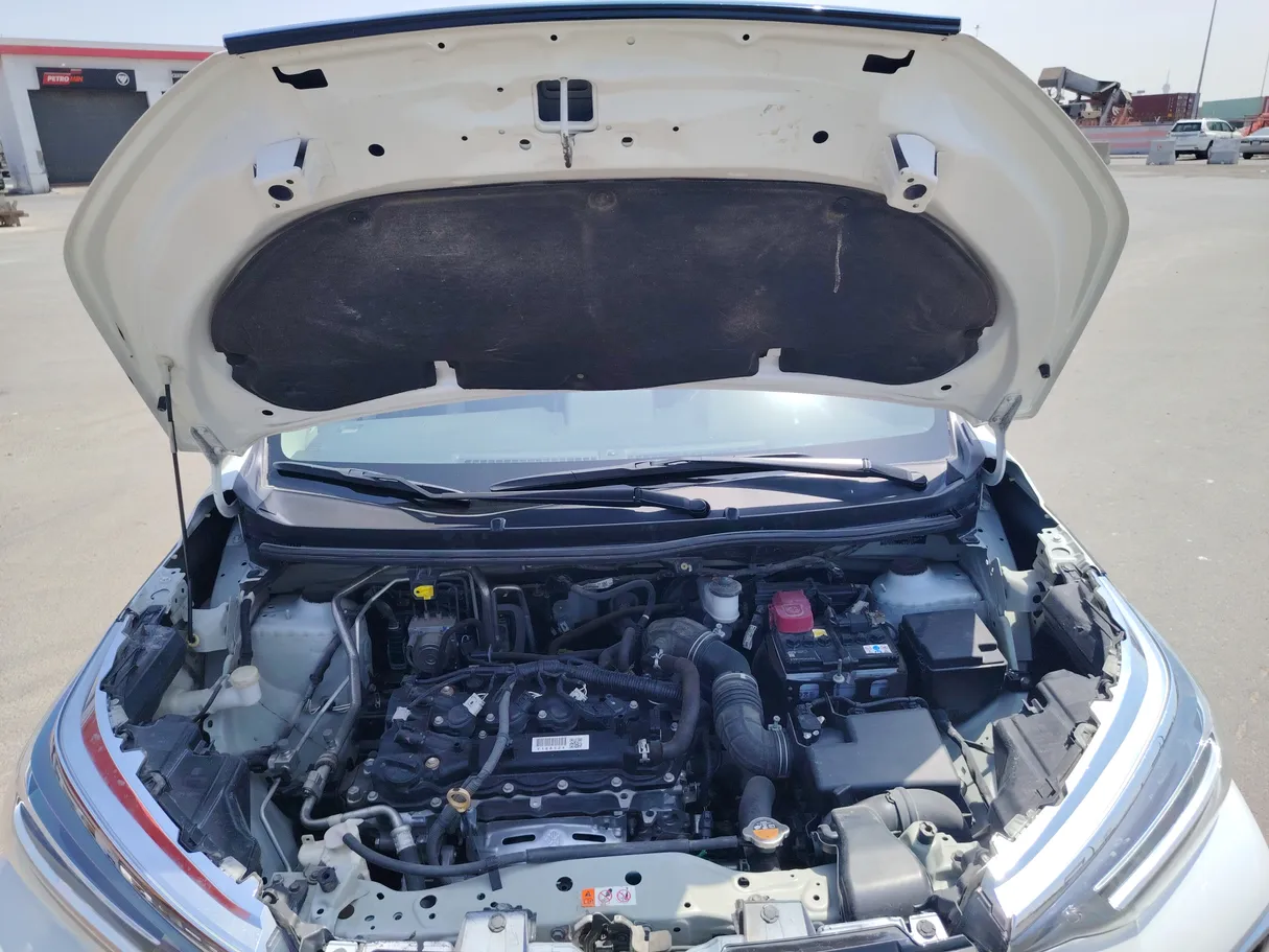 Car image 33
