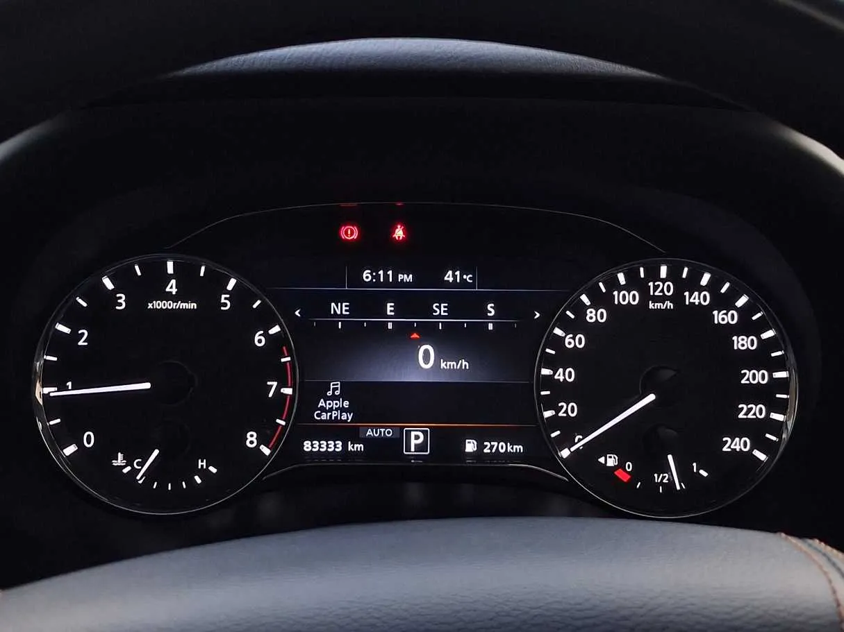 Car image 20
