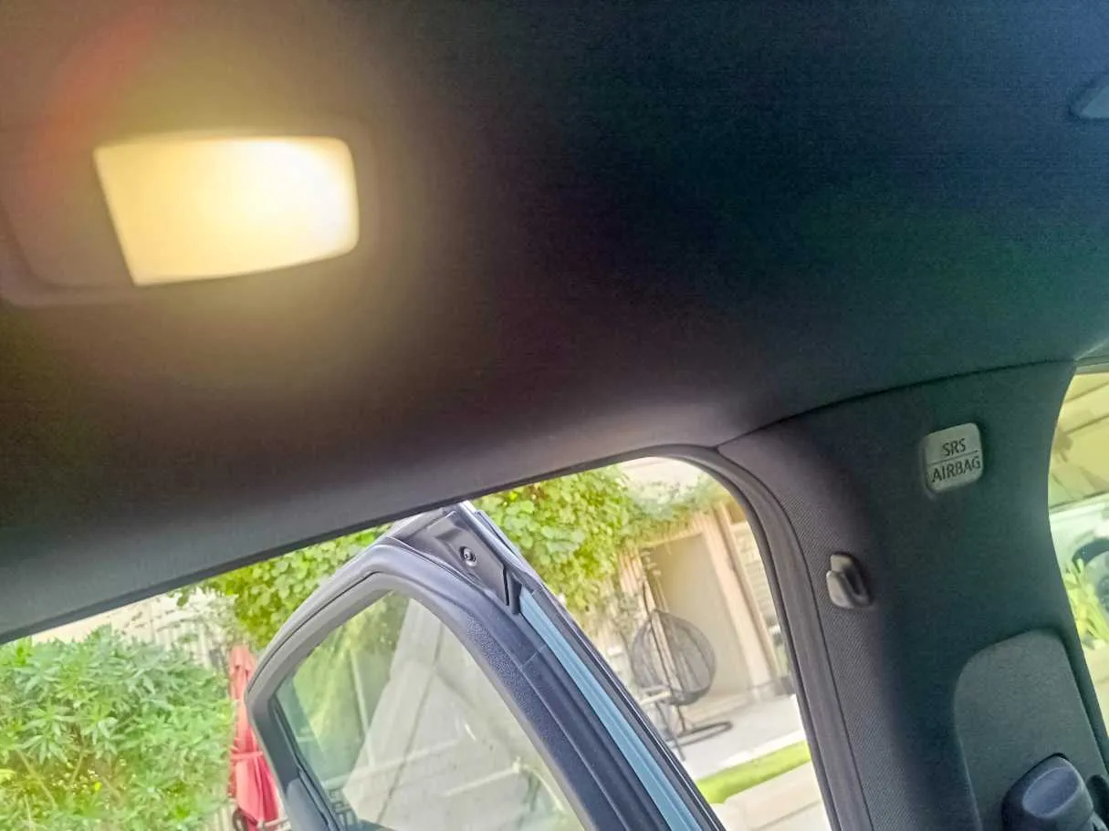 Car image 33