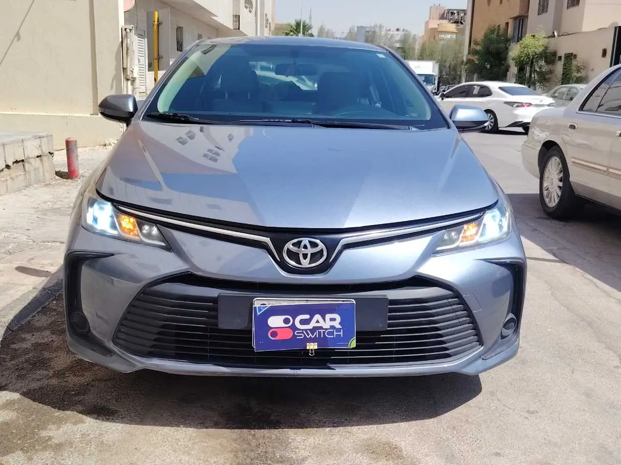 Car image 2