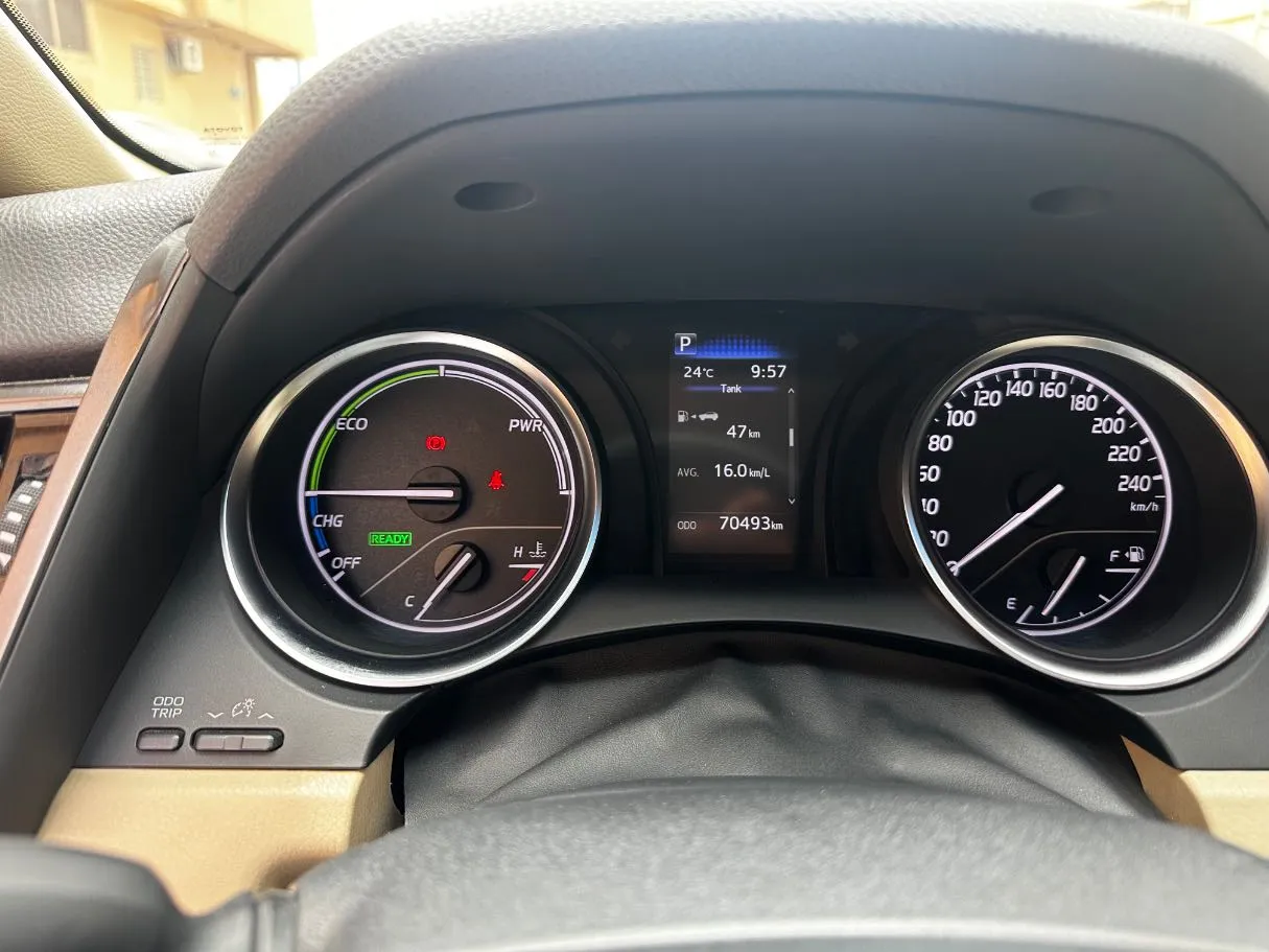 Car image 21