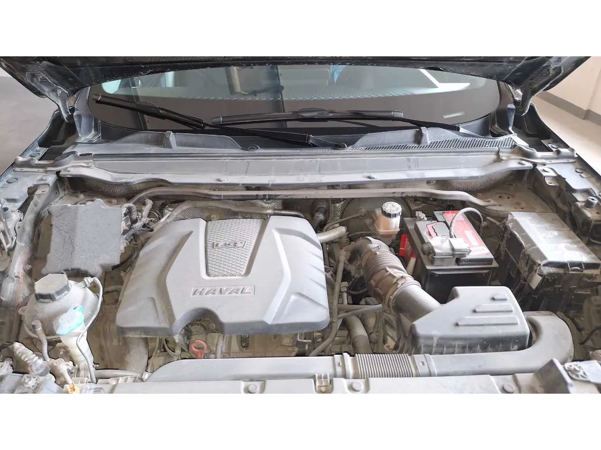 Car image 20