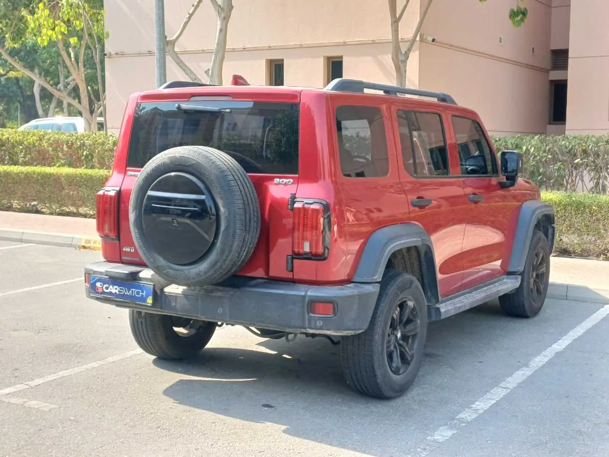 Car image 5