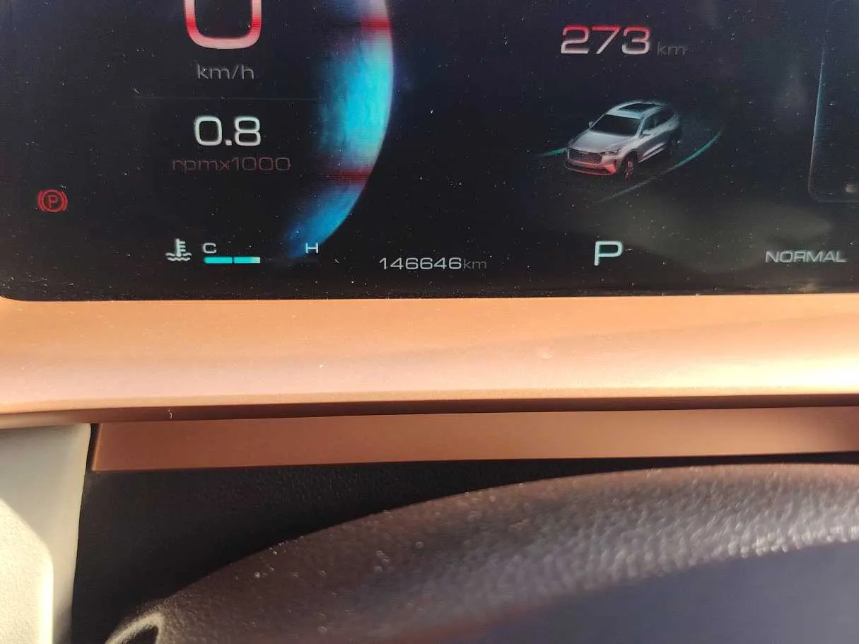 Car image 23