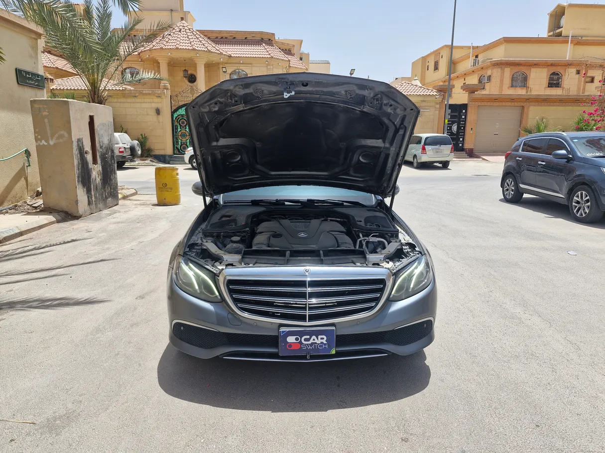 Car image 23