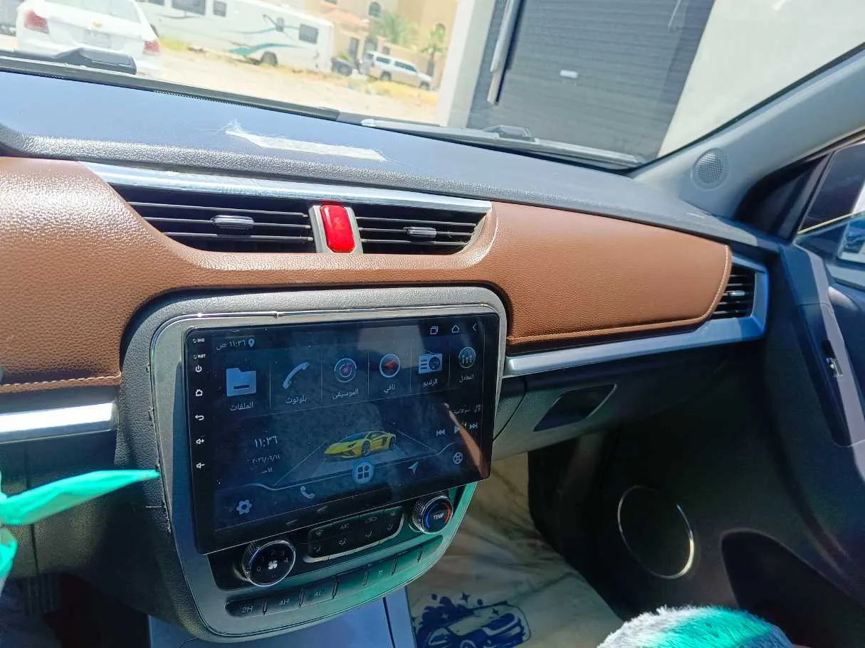 Car image 23
