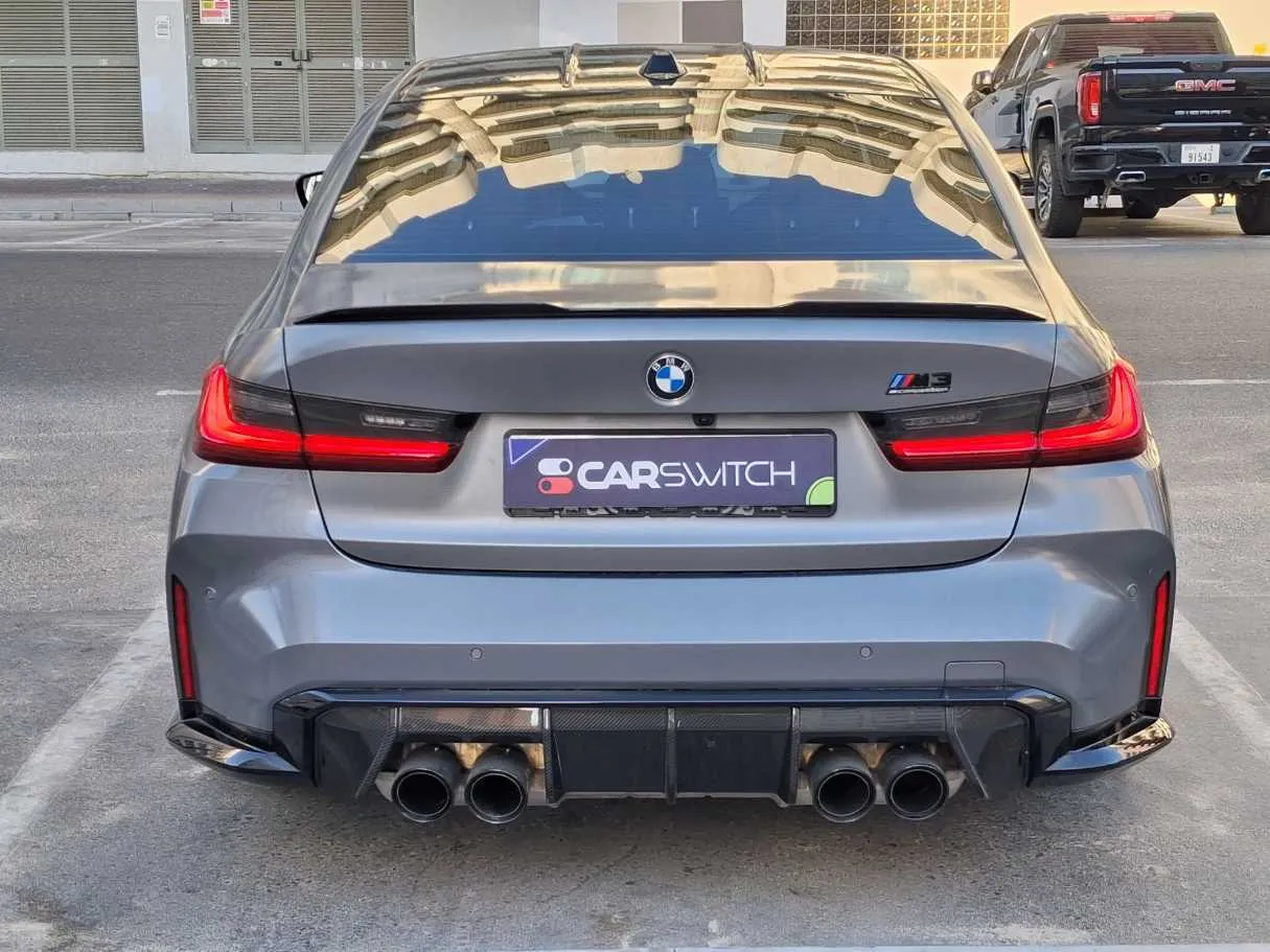 Car image 6