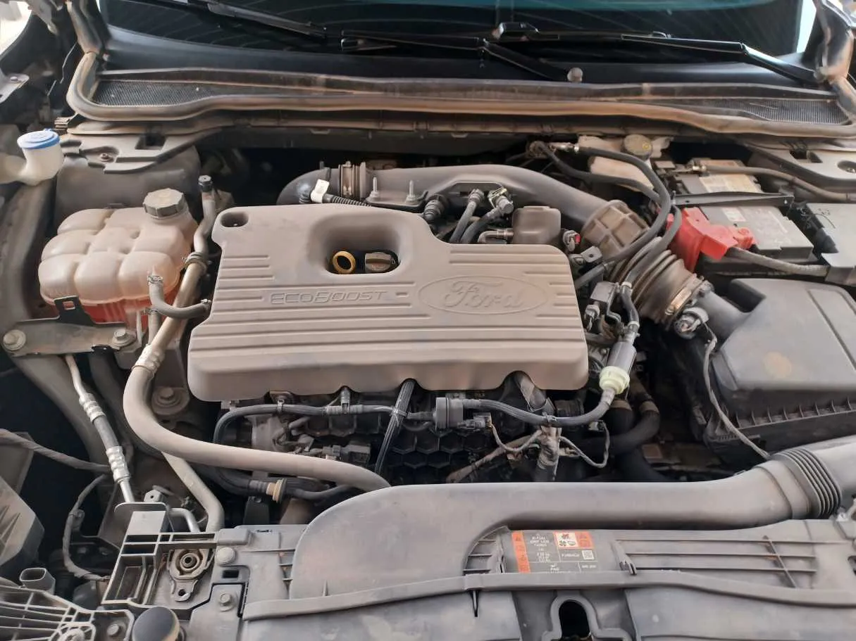 Car image 24