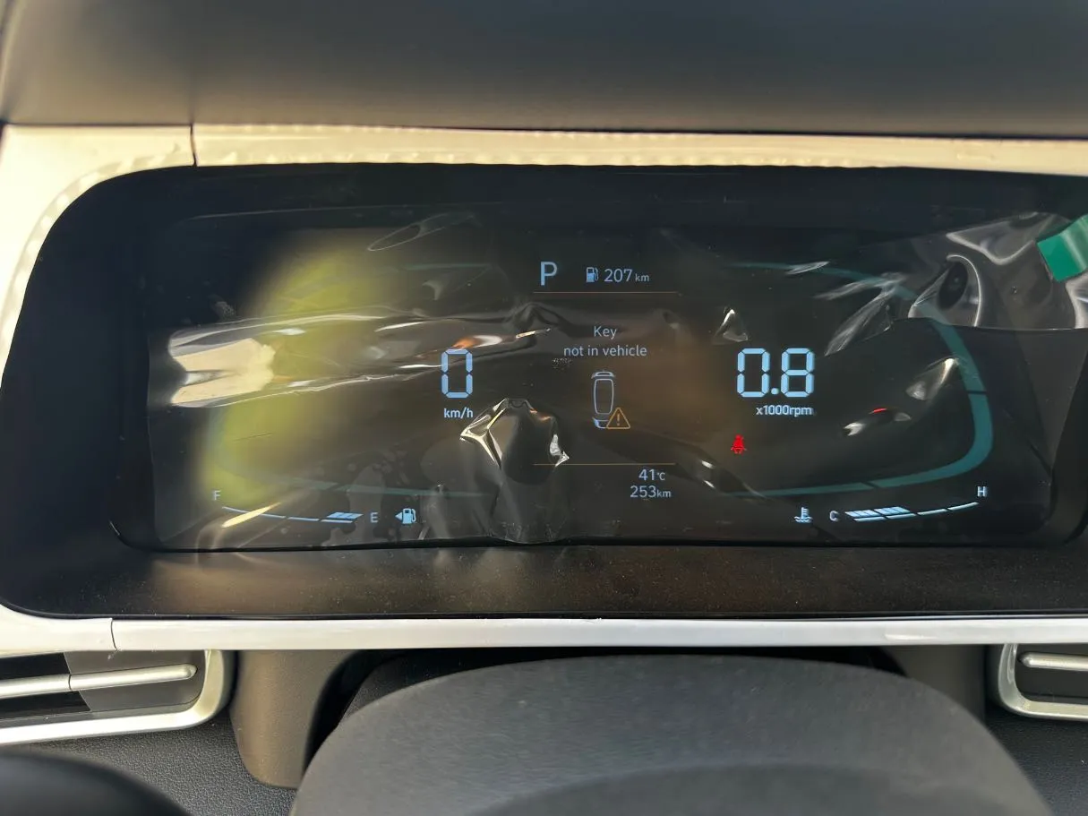 Car image 21