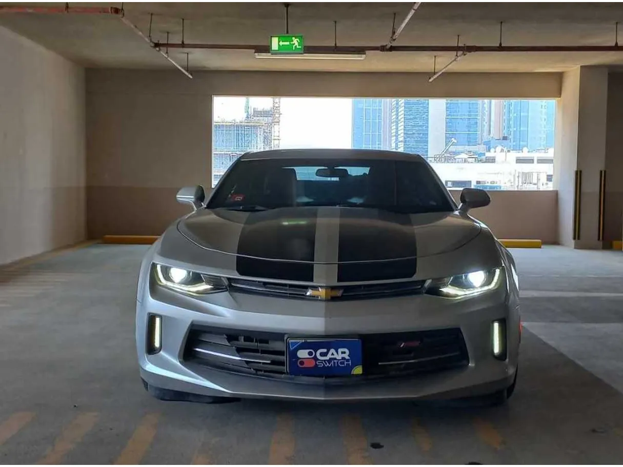 Car image 2