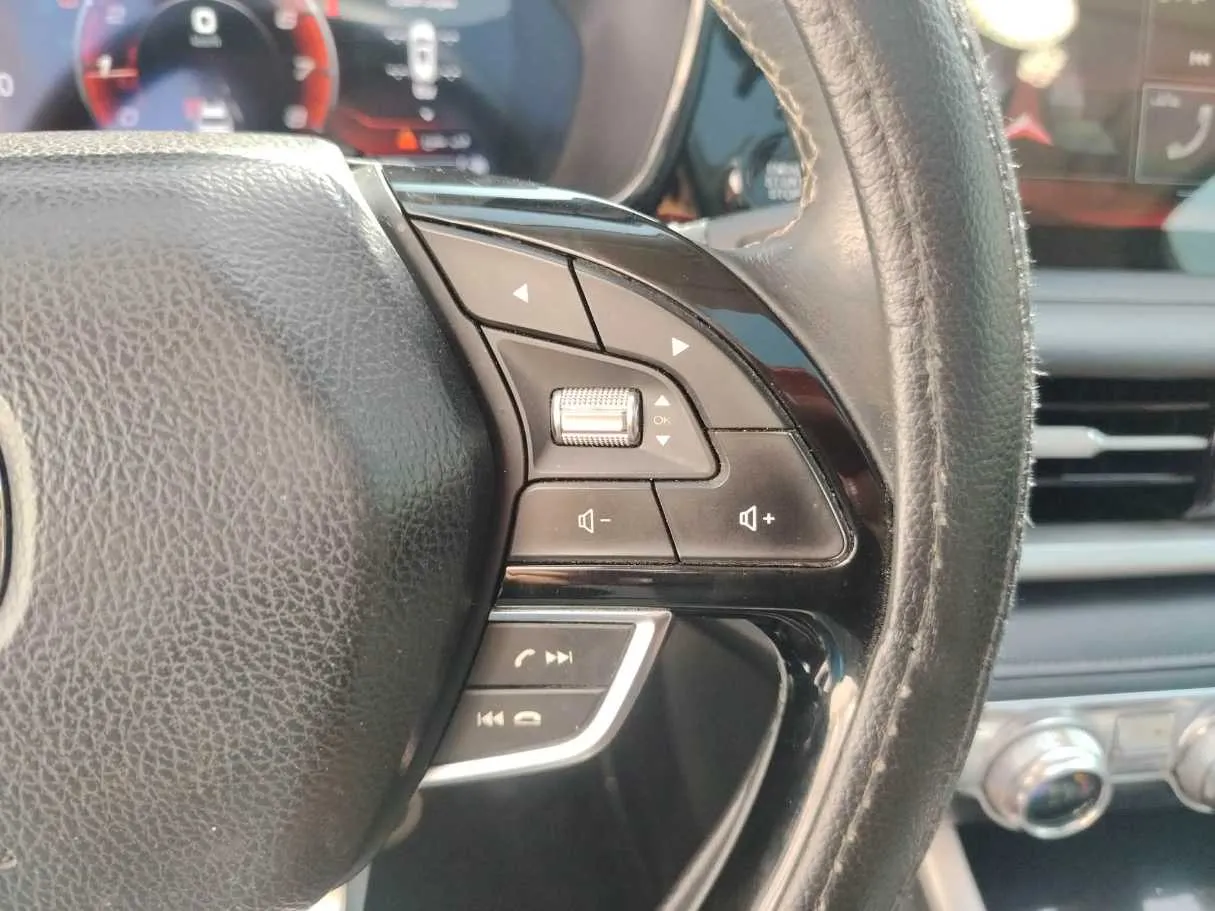 Car image 42