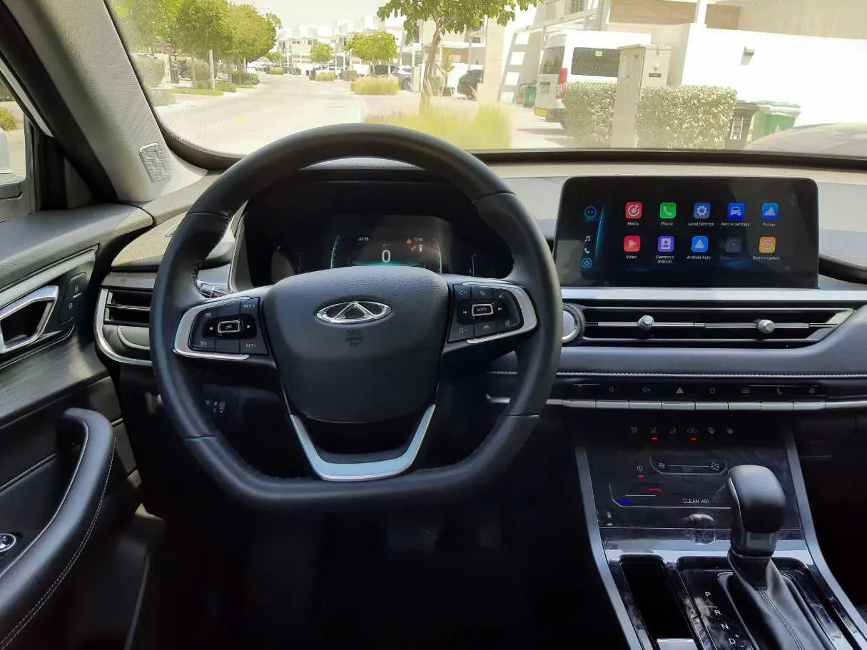 Car image 17