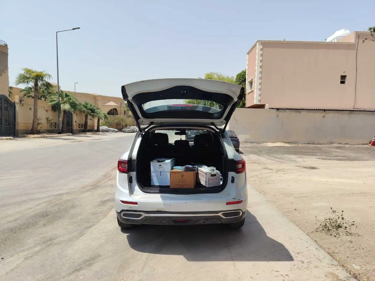 Car image 28