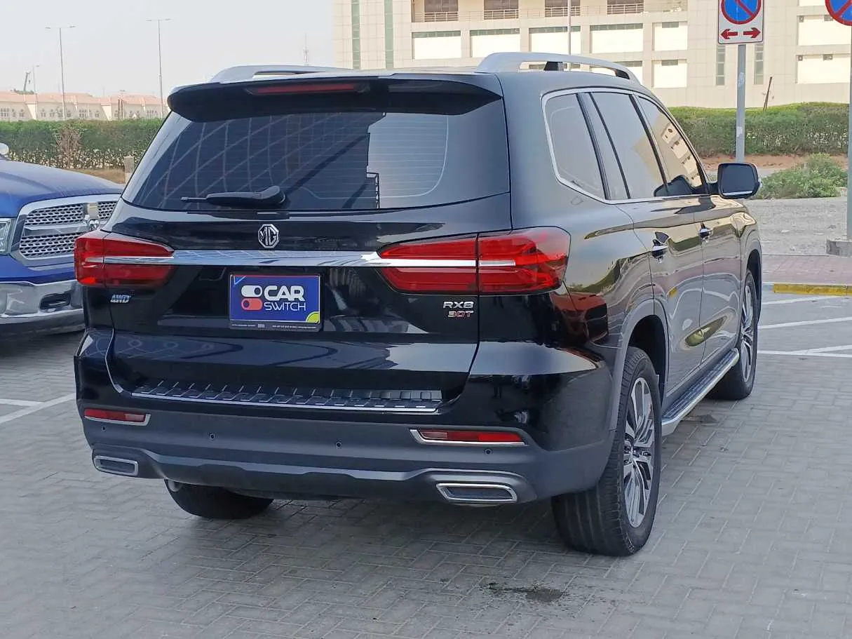 Car image 7