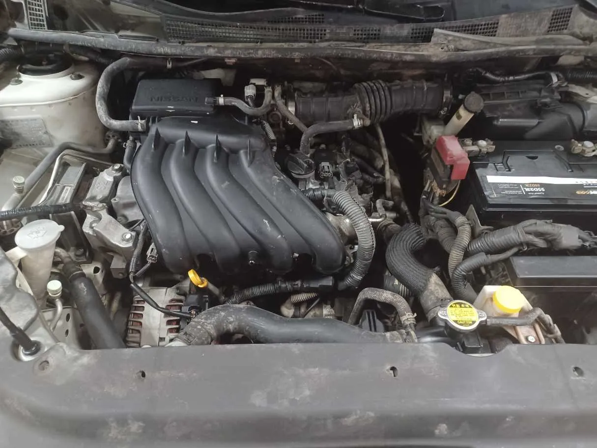 Car image 21