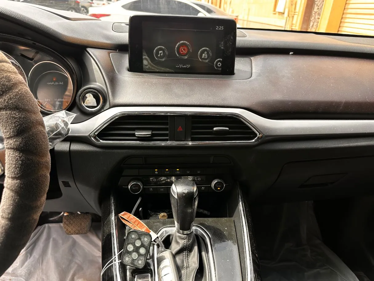 Car image 20