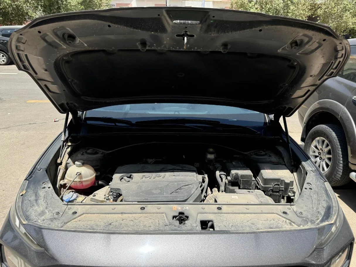 Car image 29